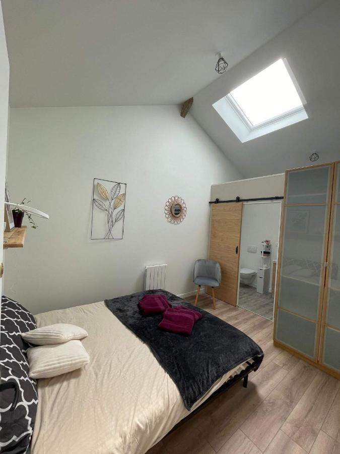 Les Iris - Chambre Erable Avanton Buitenkant foto